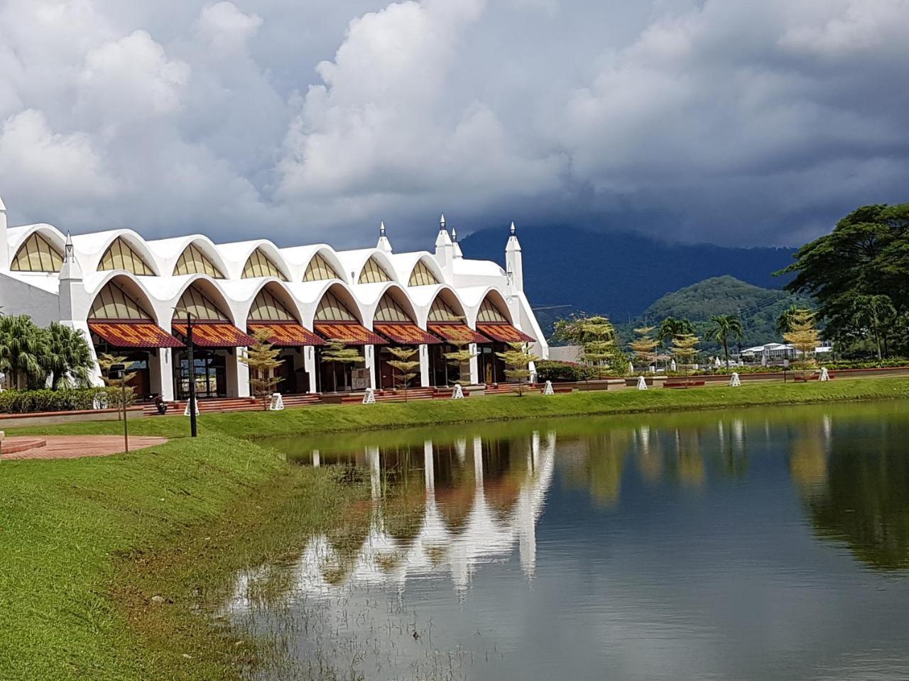 I & R Tasik Anak Motel Langkawi Exteriör bild